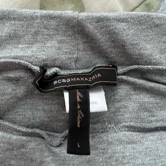 BCBG PANTS - Picture 2 of 2